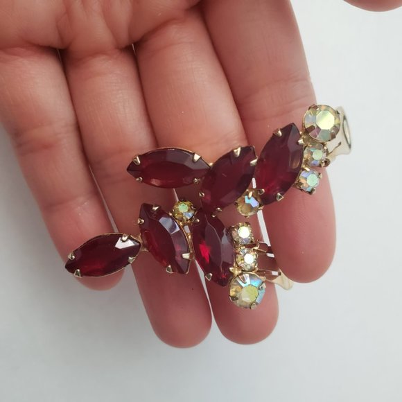 Vintage Red Swarovski Crystal Ear Hugging Clip On Earrings - Picture 6 of 6